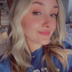 Meet your Posher, Sophia